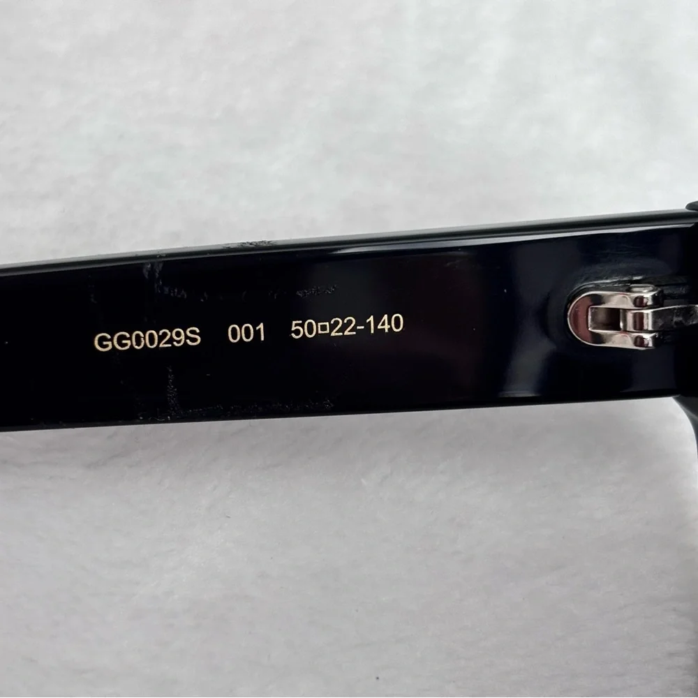 GUCCI GG0029S Black Oversize Square Fashion Sunglasses--NEW - Picture 12 of 15